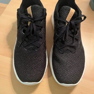 New Balance Fresh Foam Roav V2 Collection